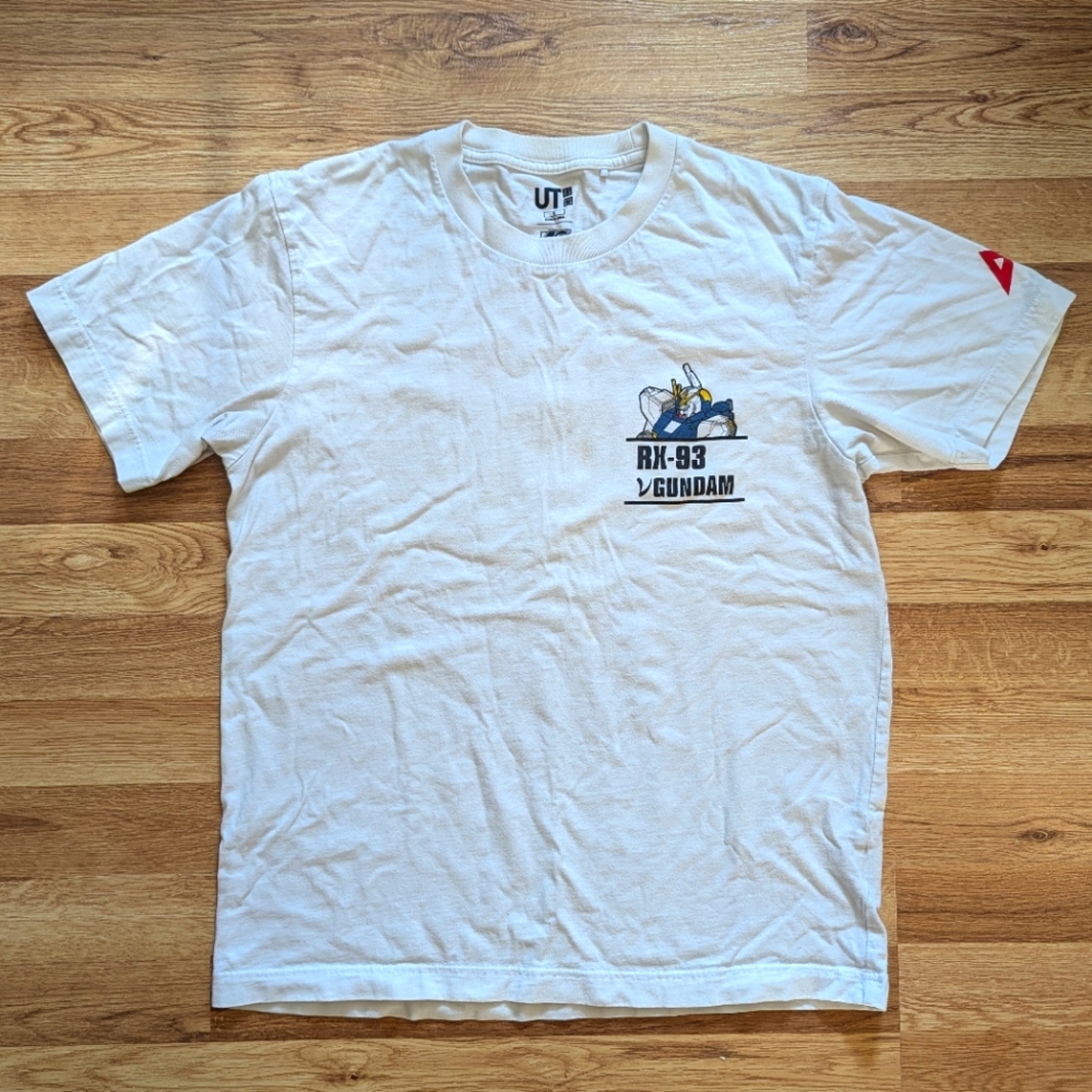 Uniqlo Sm Gundam T Shirt